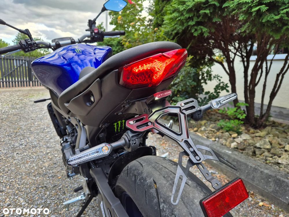 Yamaha MT - 6