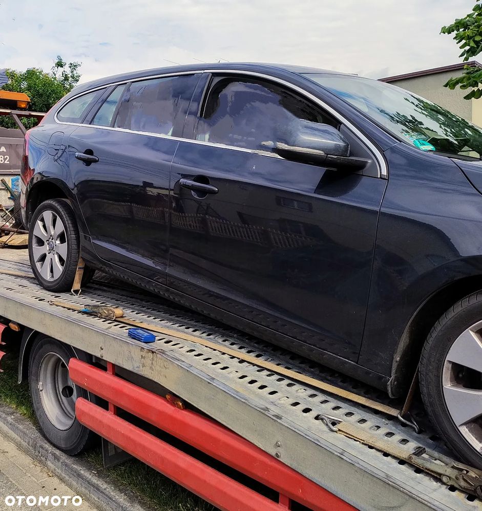 Volvo v 60 - 14