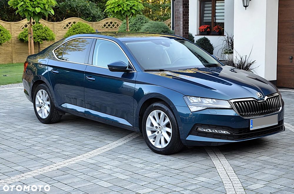 Skoda Superb 2.0 TDI SCR Active DSG - 9