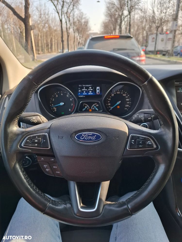 Ford Focus 1.0 EcoBoost Titanium - 14