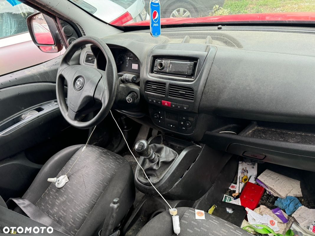 Opel Combo - 13