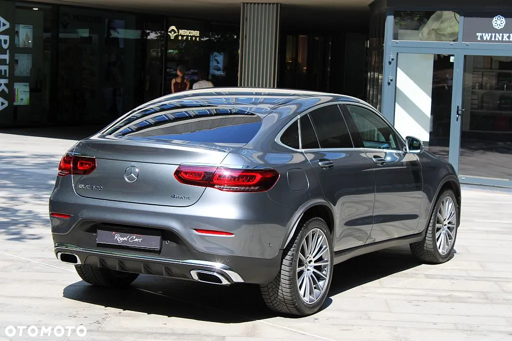 Mercedes-Benz GLC Coupe 300 4-Matic - 4