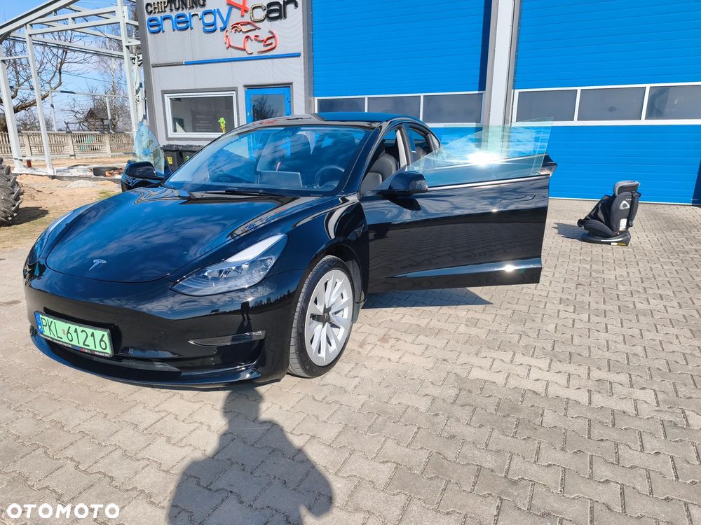 Tesla Model 3 Premium Langstreckenbatterie AWD Dual Motor - 8