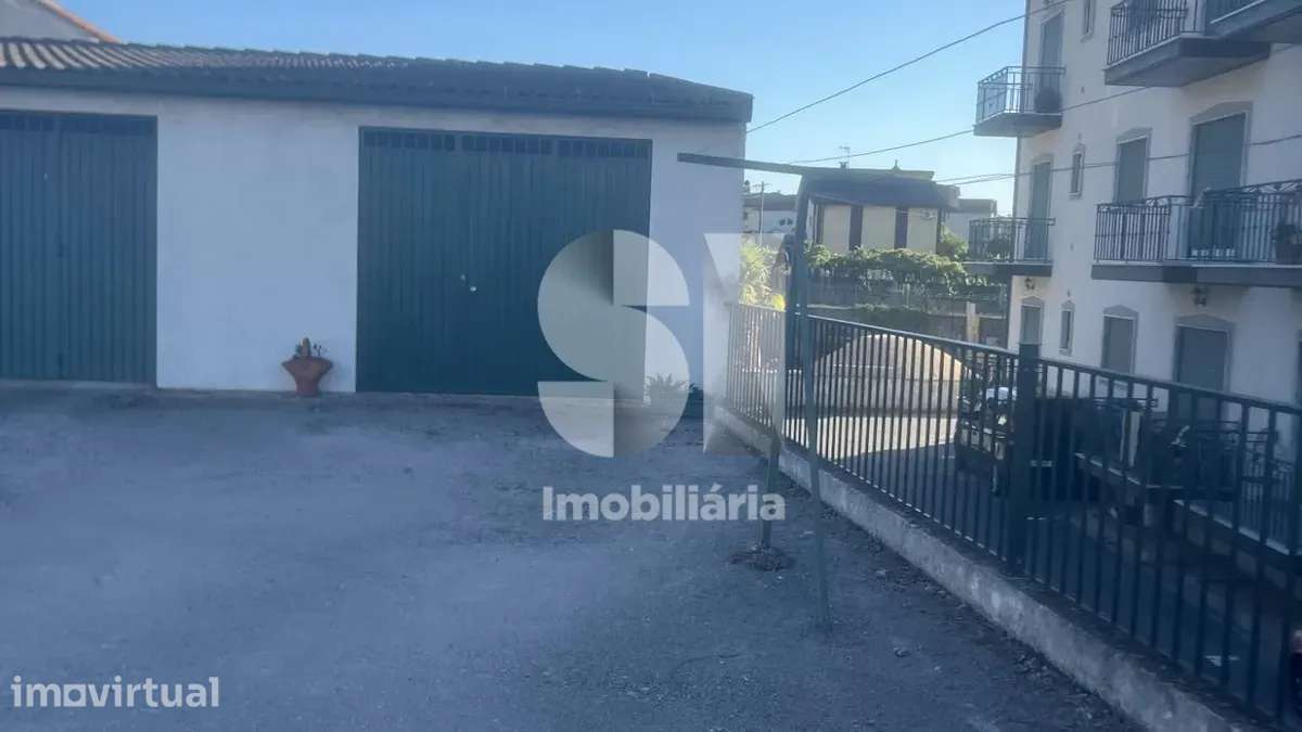 Apartamento T2 de rés do chão, com garagem, em V. N. de Poiares - Grande imagem: 2/39