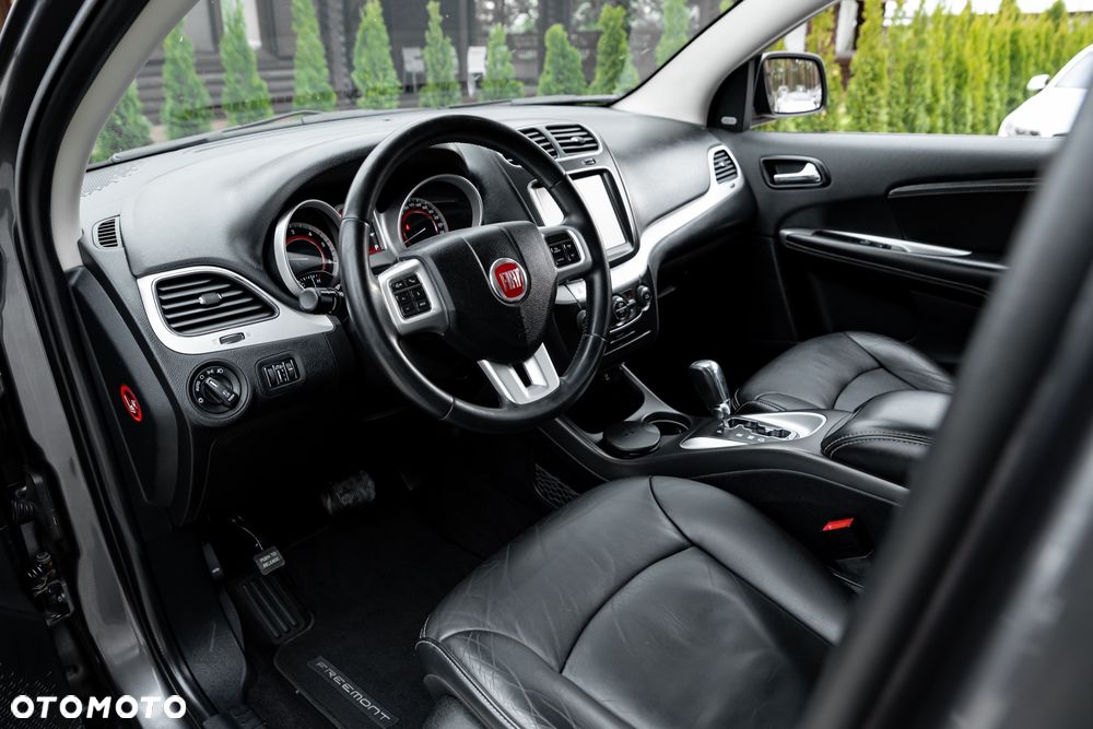 Fiat Freemont 2.0 Multijet 16V DPF Automatik Allrad Black Code - 15