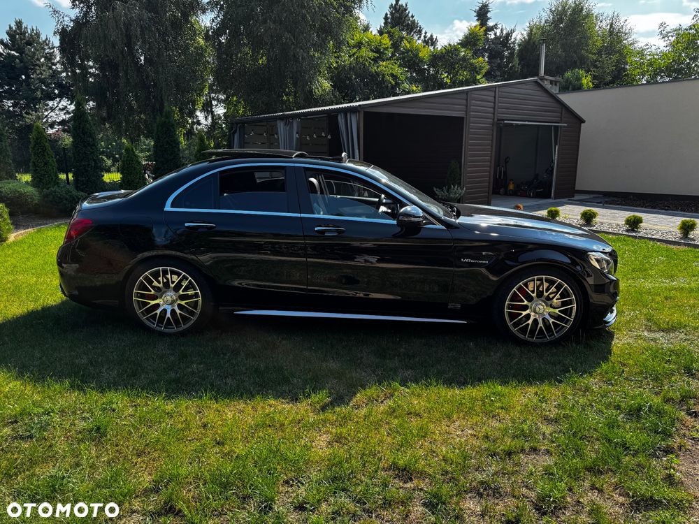 Mercedes-Benz Klasa C AMG 63 S - 2