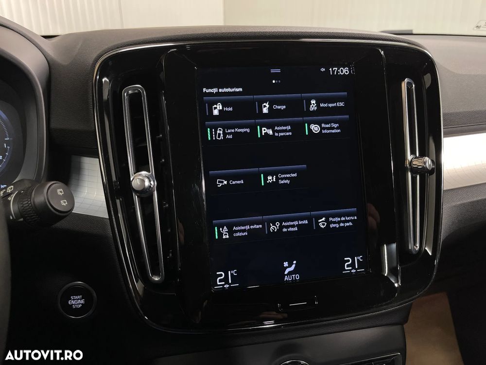 Volvo XC 40 T5 Twin Engine DKG Momentum Pro - 16