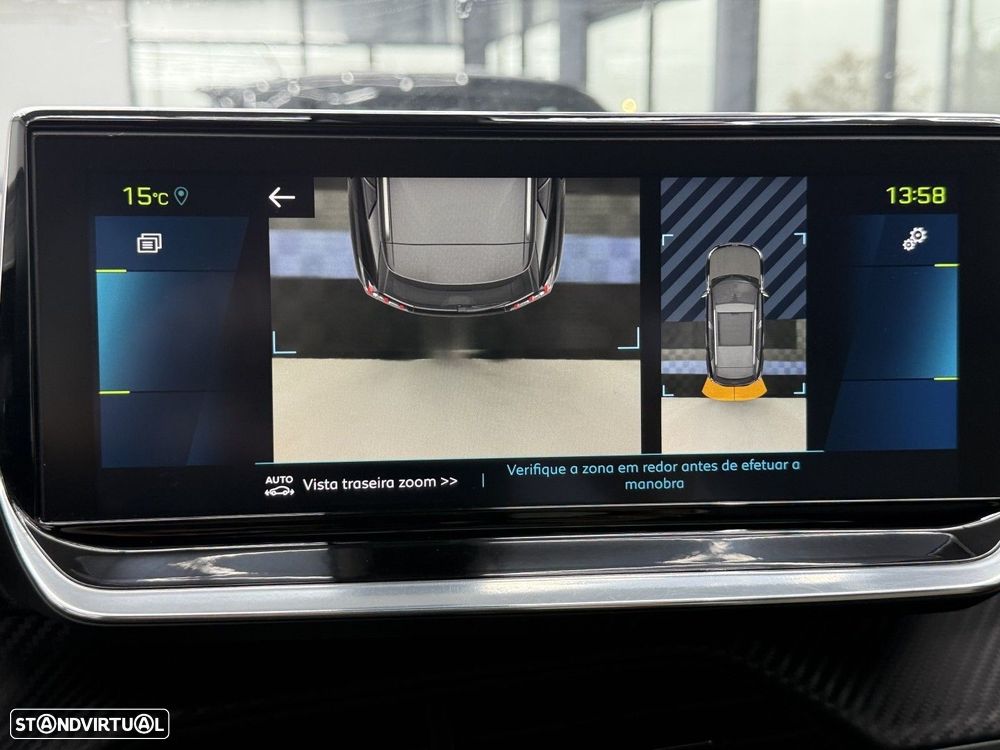 Peugeot e-2008 50 kWh GT - 34