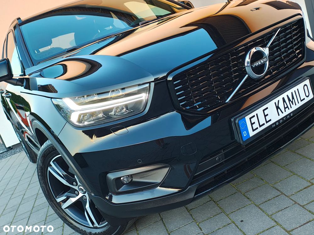 Volvo XC 40 D4 AWD Geartronic R-Design - 22