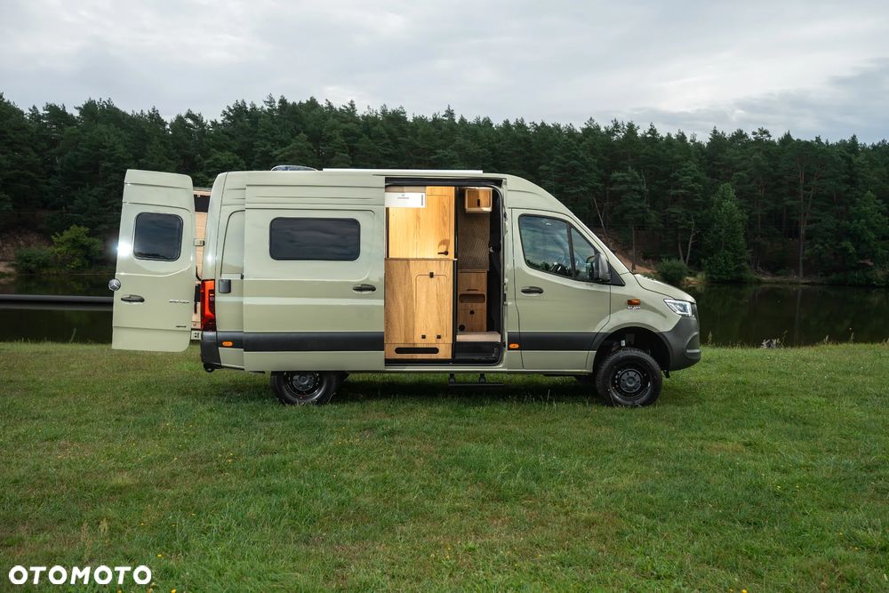 Mercedes-Benz Sprinter - 6