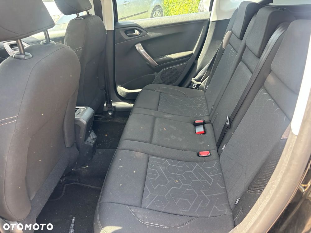 Peugeot 2008 PureTech 82 Active - 15