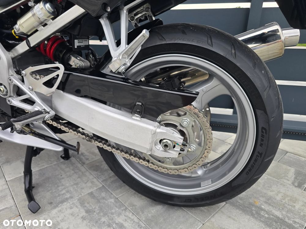 Honda CBR - 16
