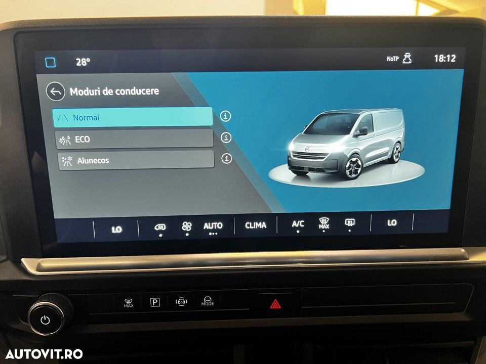 Volkswagen Caravelle - 20