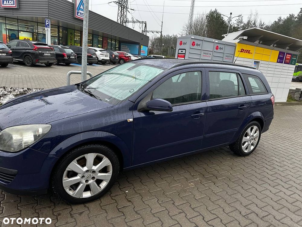 Opel Astra 1.9 CDTI Cosmo - 7
