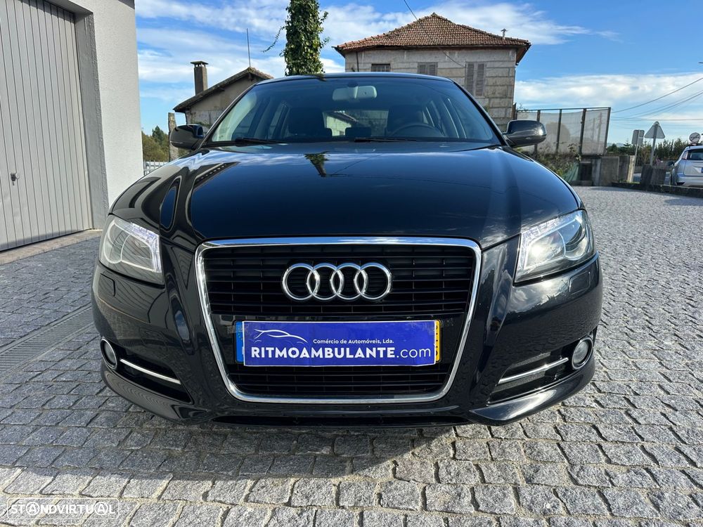 Audi A3 Sportback 1.6 TDI Attraction Special Edition - 2