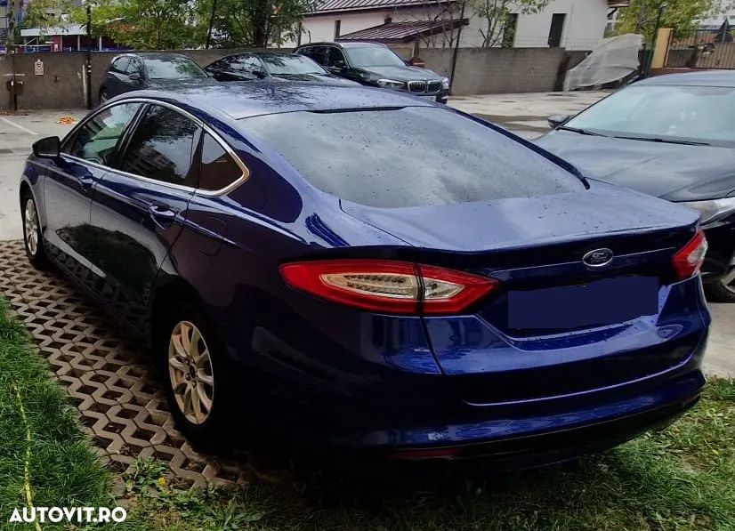 Ford Mondeo 2.0 HEV Titanium - 4