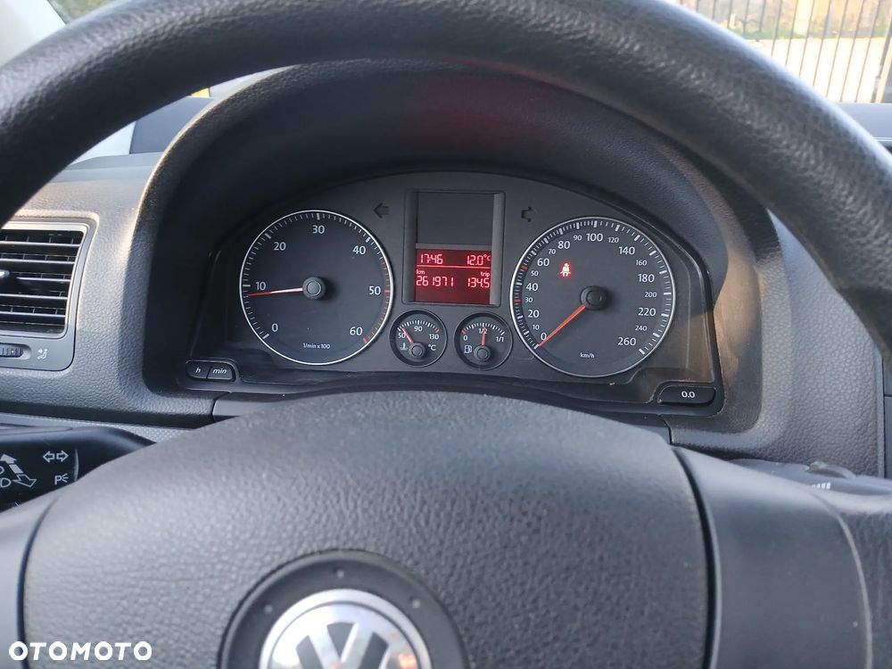 Volkswagen Golf 1.9 TDI DPF Trendline - 26