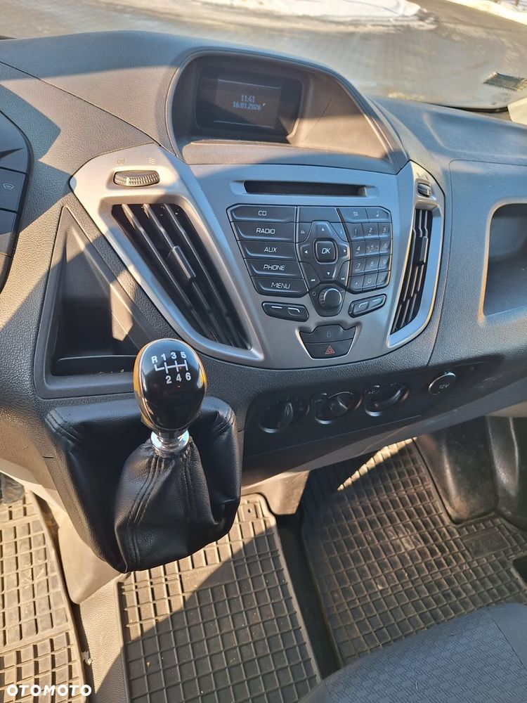 Ford Transit Custom - 13