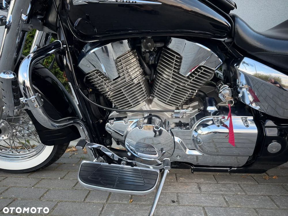 Honda VTX - 33