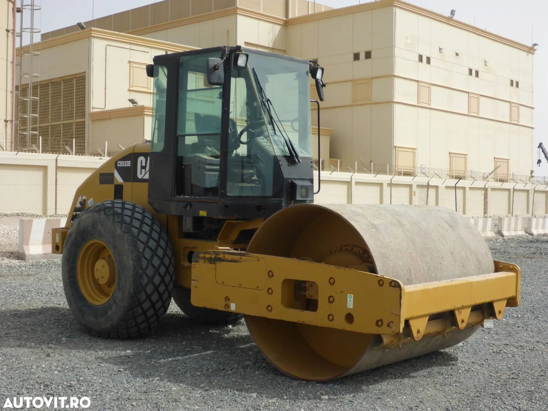 Caterpillar CS 533 E Cilindru compactor - 2