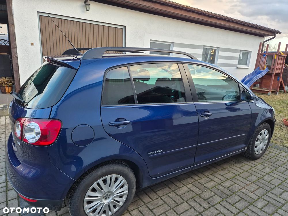Volkswagen Golf Plus - 7
