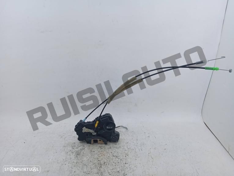 Fechadura Porta Frente Direita  Toyota Corolla Ix (e120) [2000_ - 2