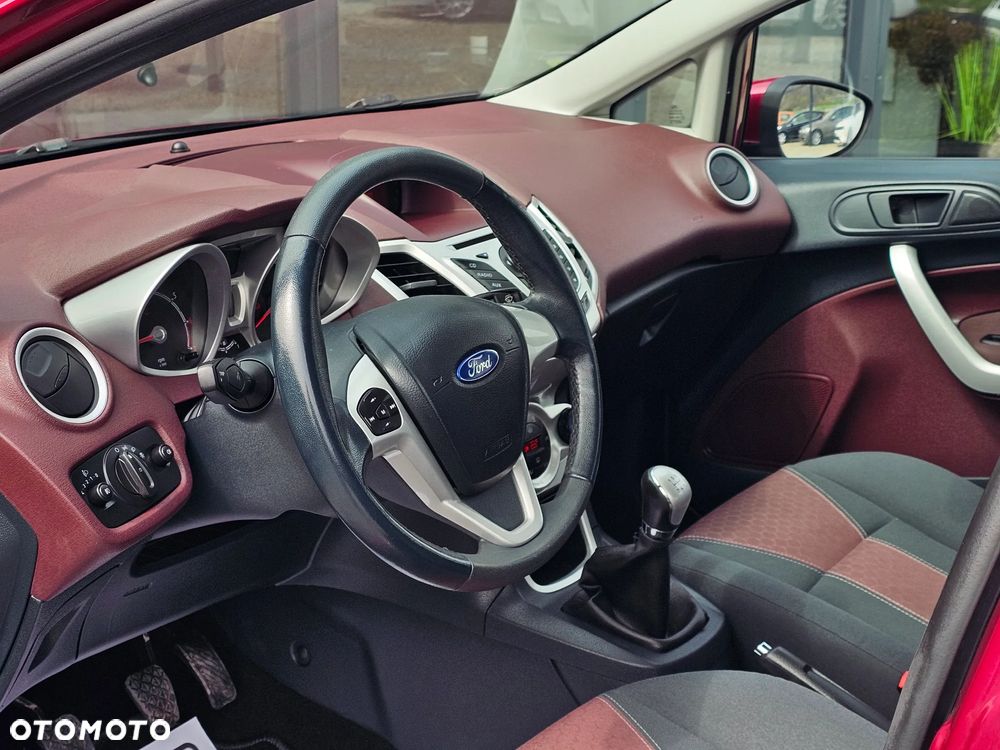 Ford Fiesta 1.25 Titanium - 9