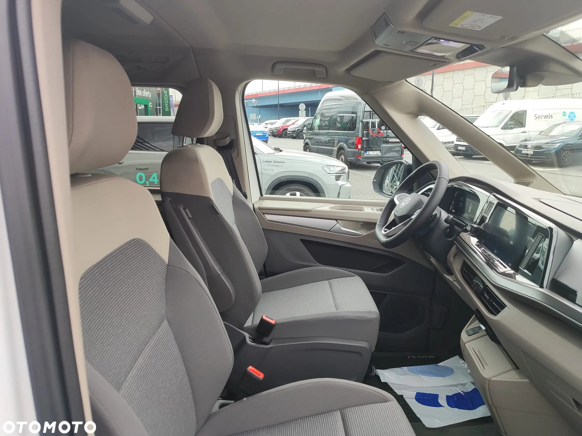 Volkswagen Multivan 2.0 TDI L2 Family DSG - 9