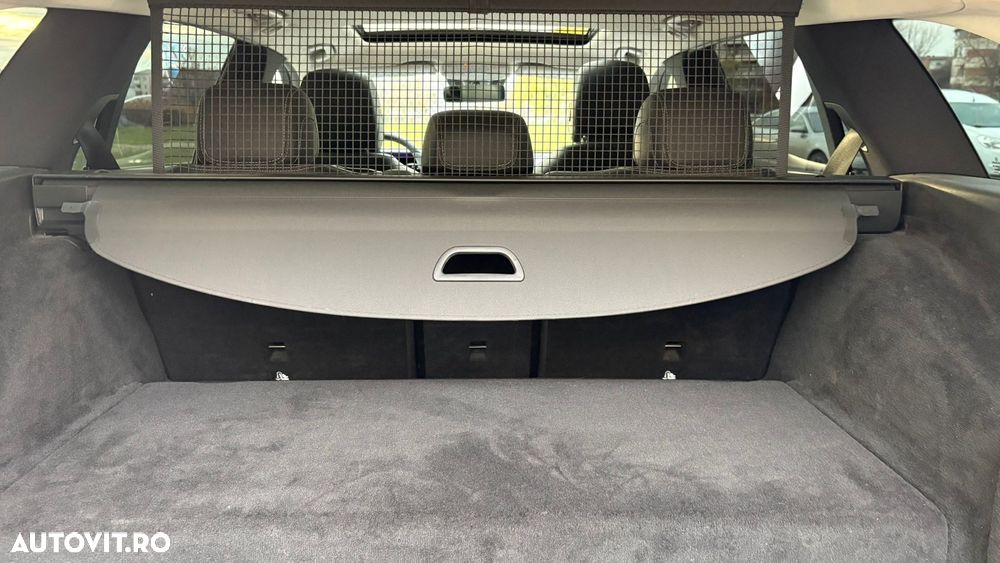 Mercedes-Benz E - 17