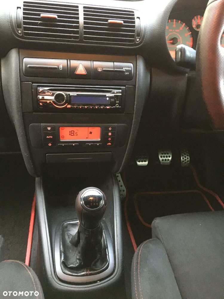 Seat Leon 1.8T Cupra R - 3