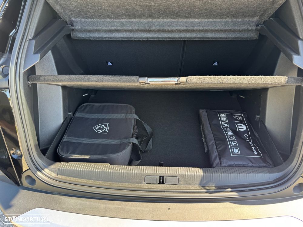 Peugeot e-2008 54 kWh Allure - 45