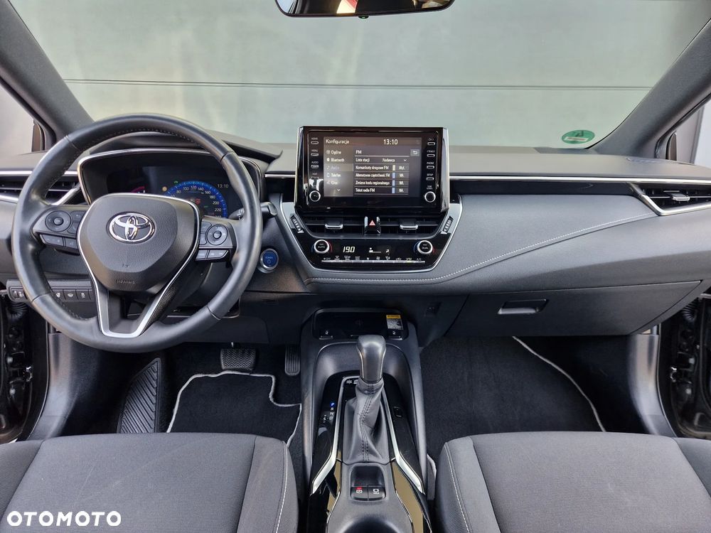 Toyota Corolla 2.0 Hybrid Executive - 15