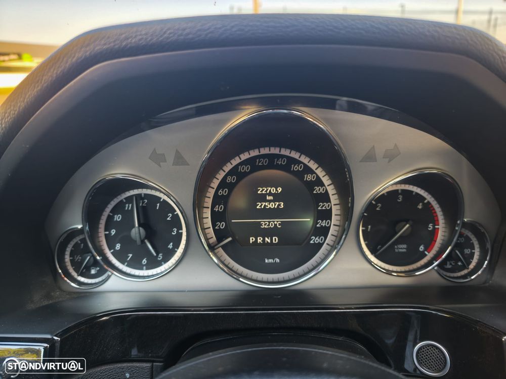 Mercedes-Benz E 250 CDI Avantgarde BlueEfficiency Auto. - 2