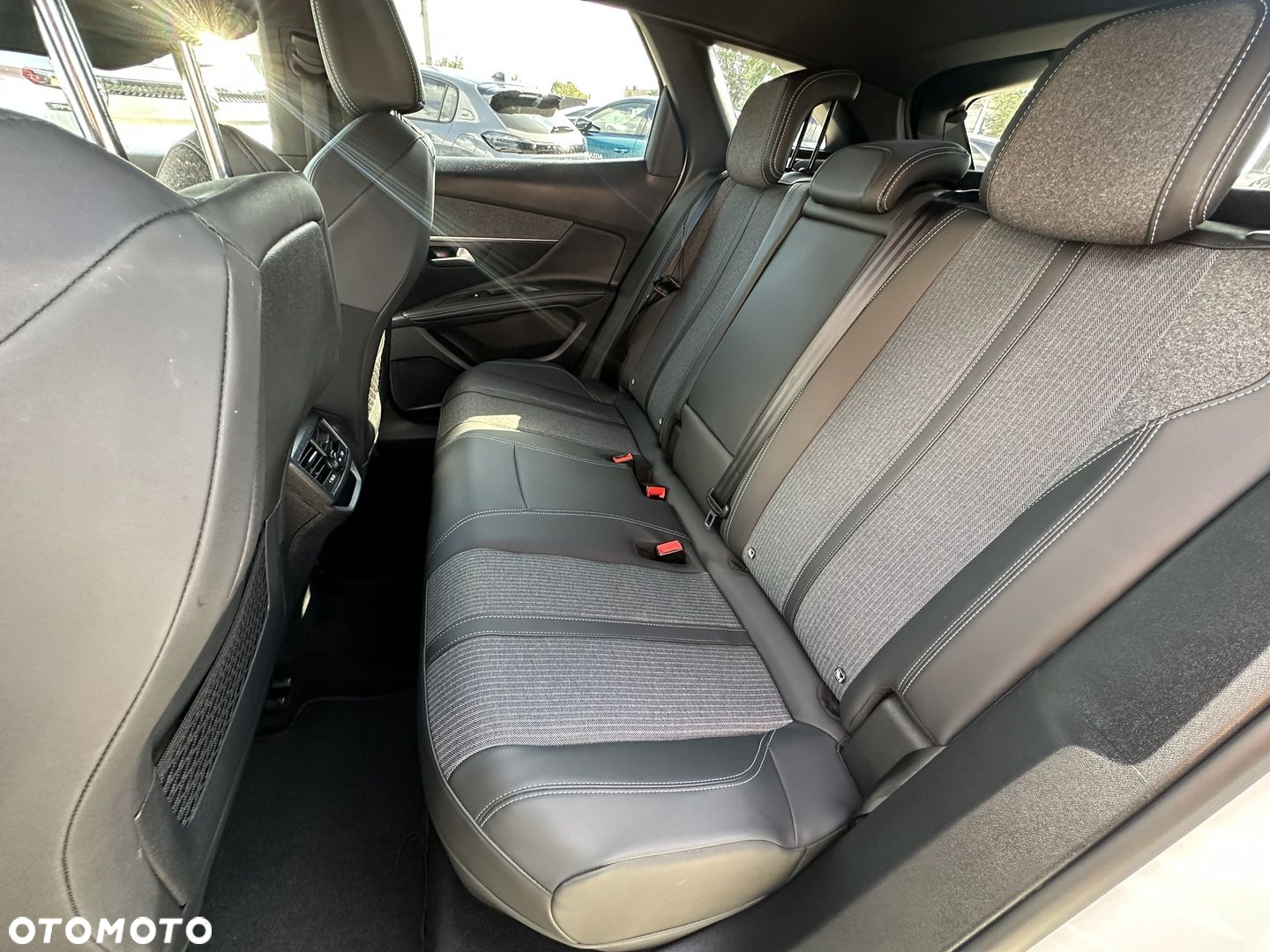 Peugeot 3008 - 22