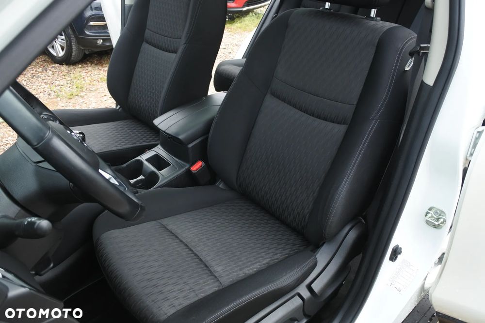 Nissan X-Trail 1.6 DIG-T Tekna - 11