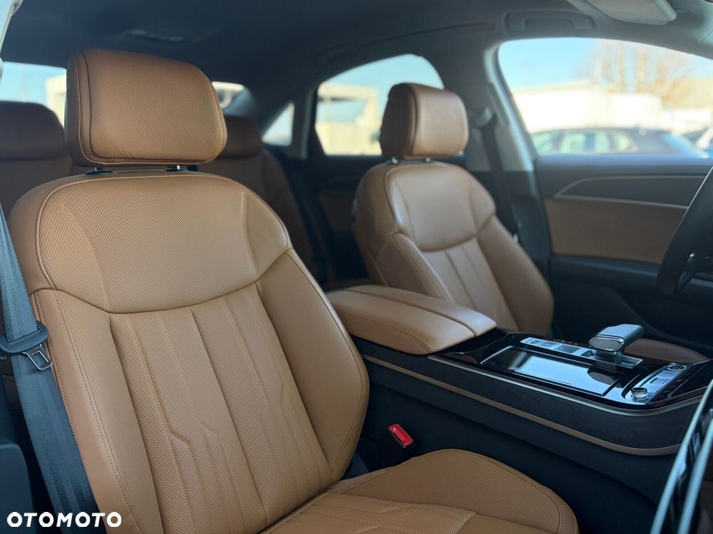Audi A8 - 19