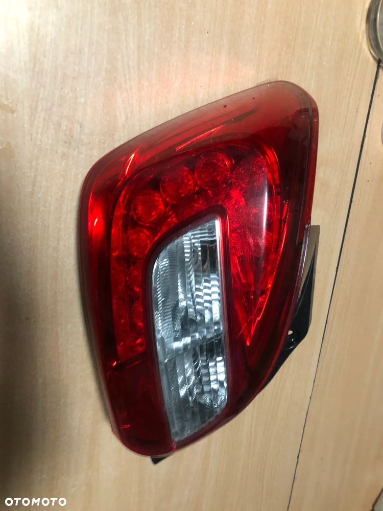 Lampa tył tylna lewa MITSUBISHI SPACE STAR II LIFT 2016- 8330B021 - 1