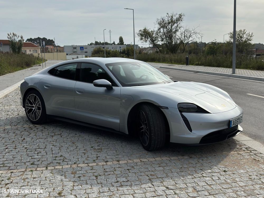 Porsche Taycan Standard - 8