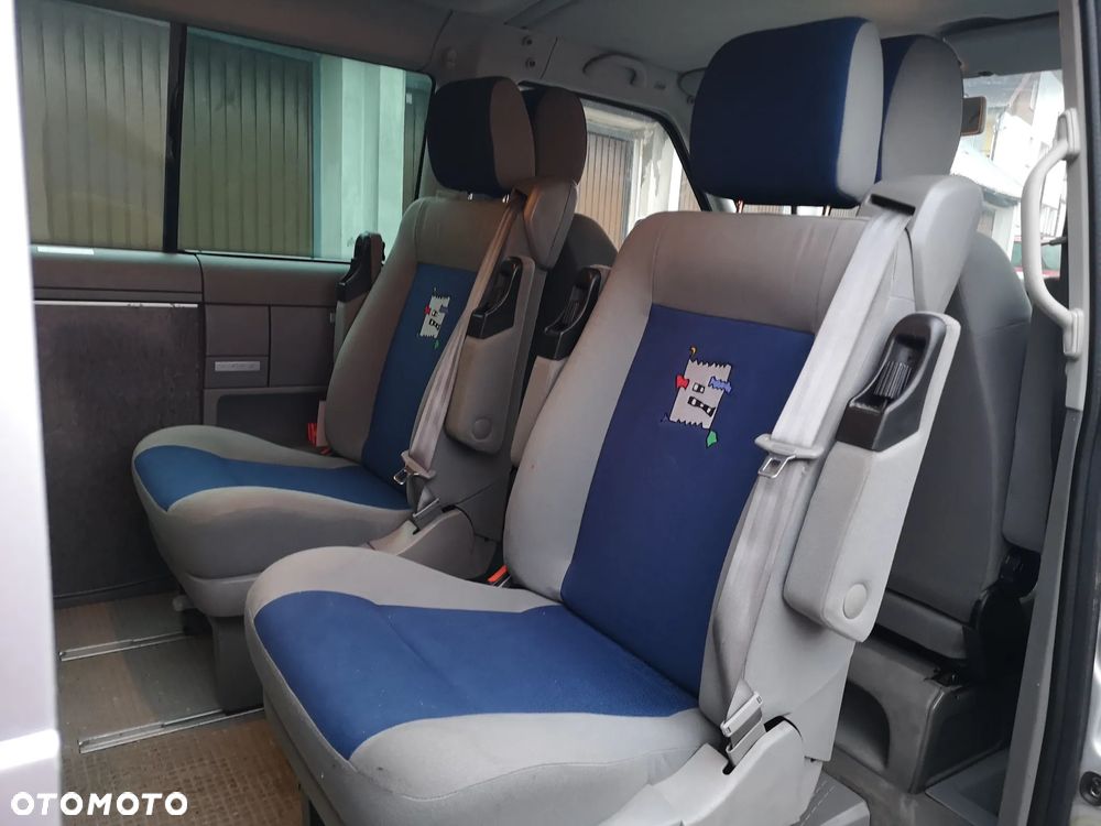 Volkswagen Multivan TDI - 38