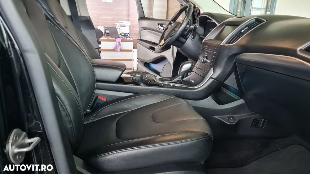 Ford Edge 2.0 TDCi Bi-Turbo 4x4 Titanium - 14