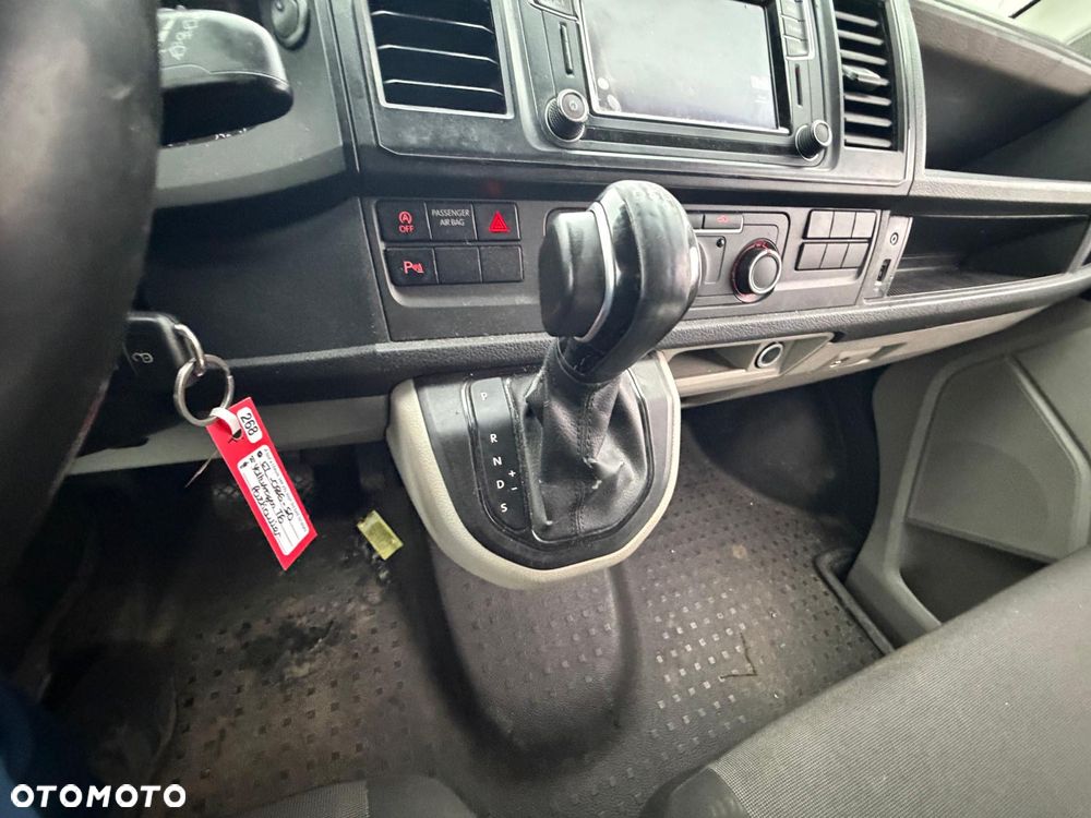 Volkswagen Transporter - 19