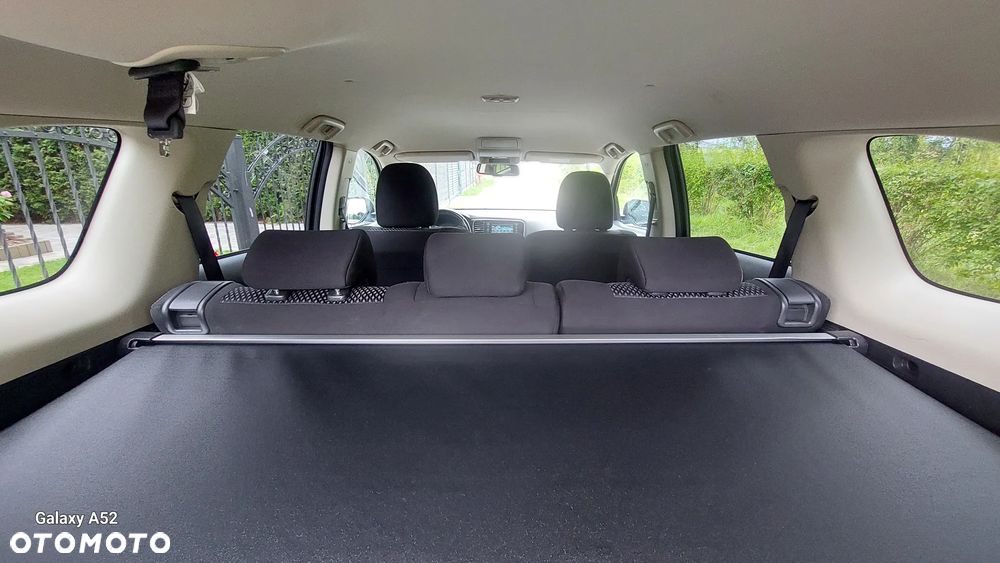 Mitsubishi Outlander - 31