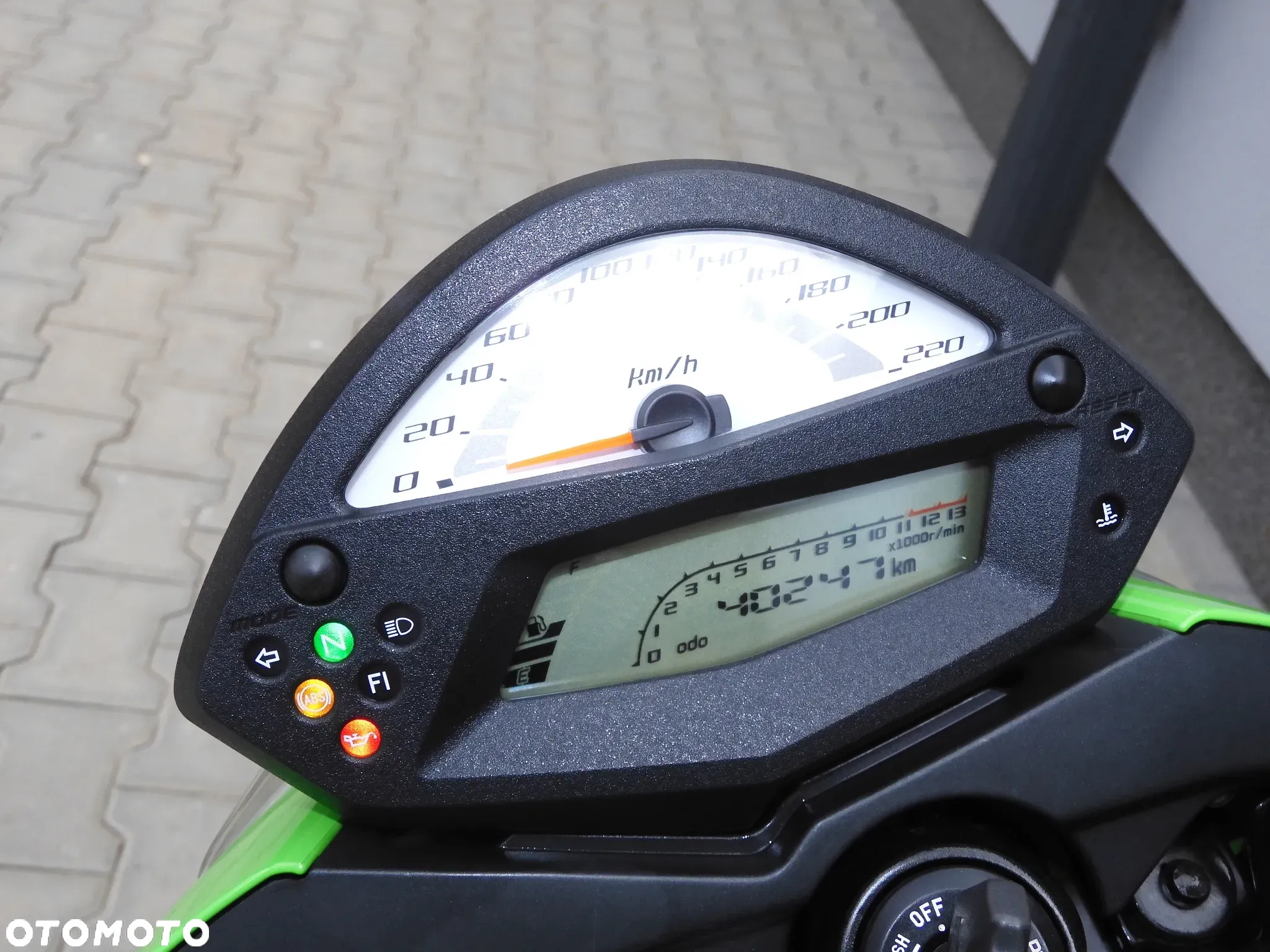 Kawasaki ER - 15