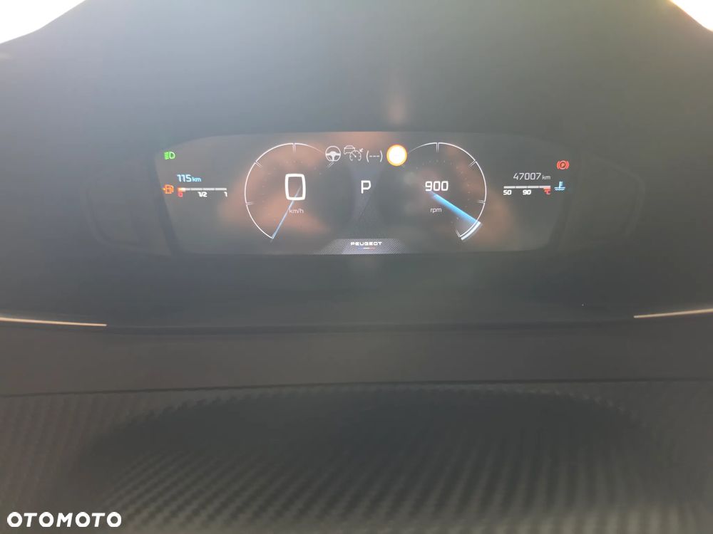 Peugeot 2008 1.5 BlueHDi Allure S&S EAT8 - 22