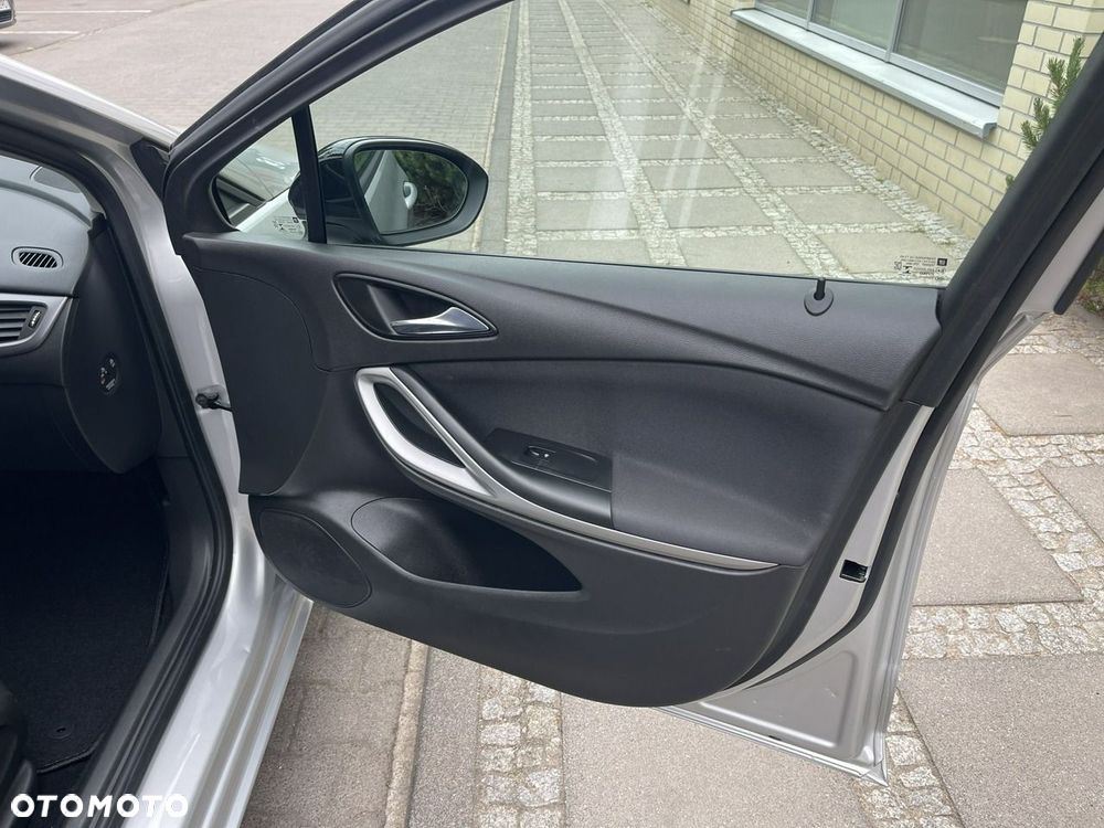 Opel Astra - 26
