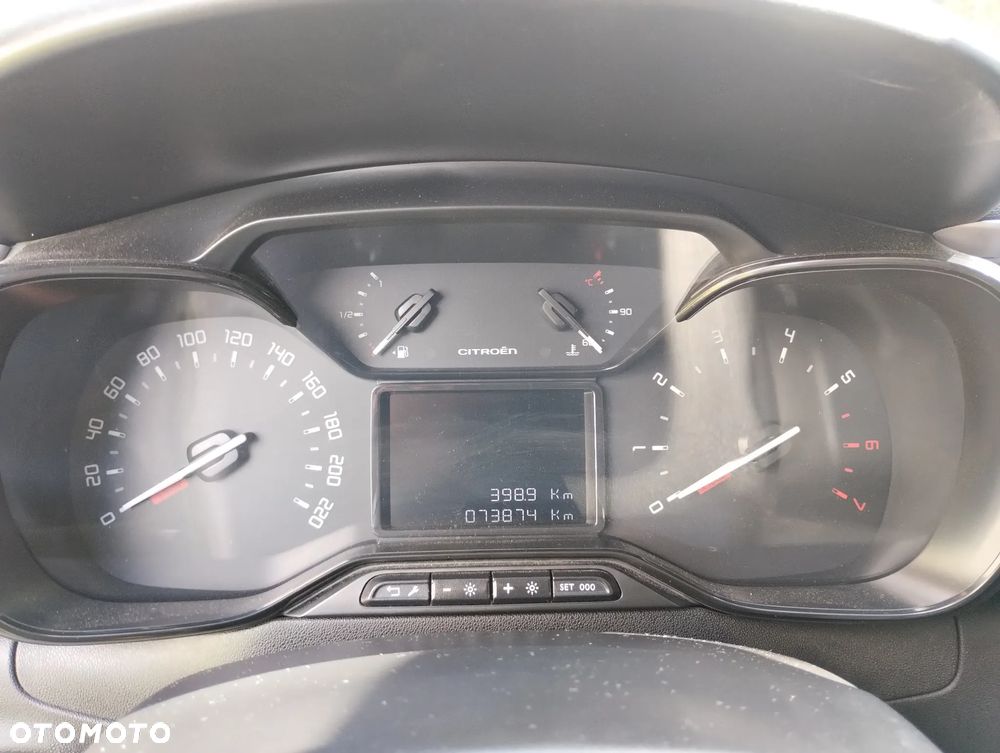 Citroën C3 1.2 PureTech Live - 19