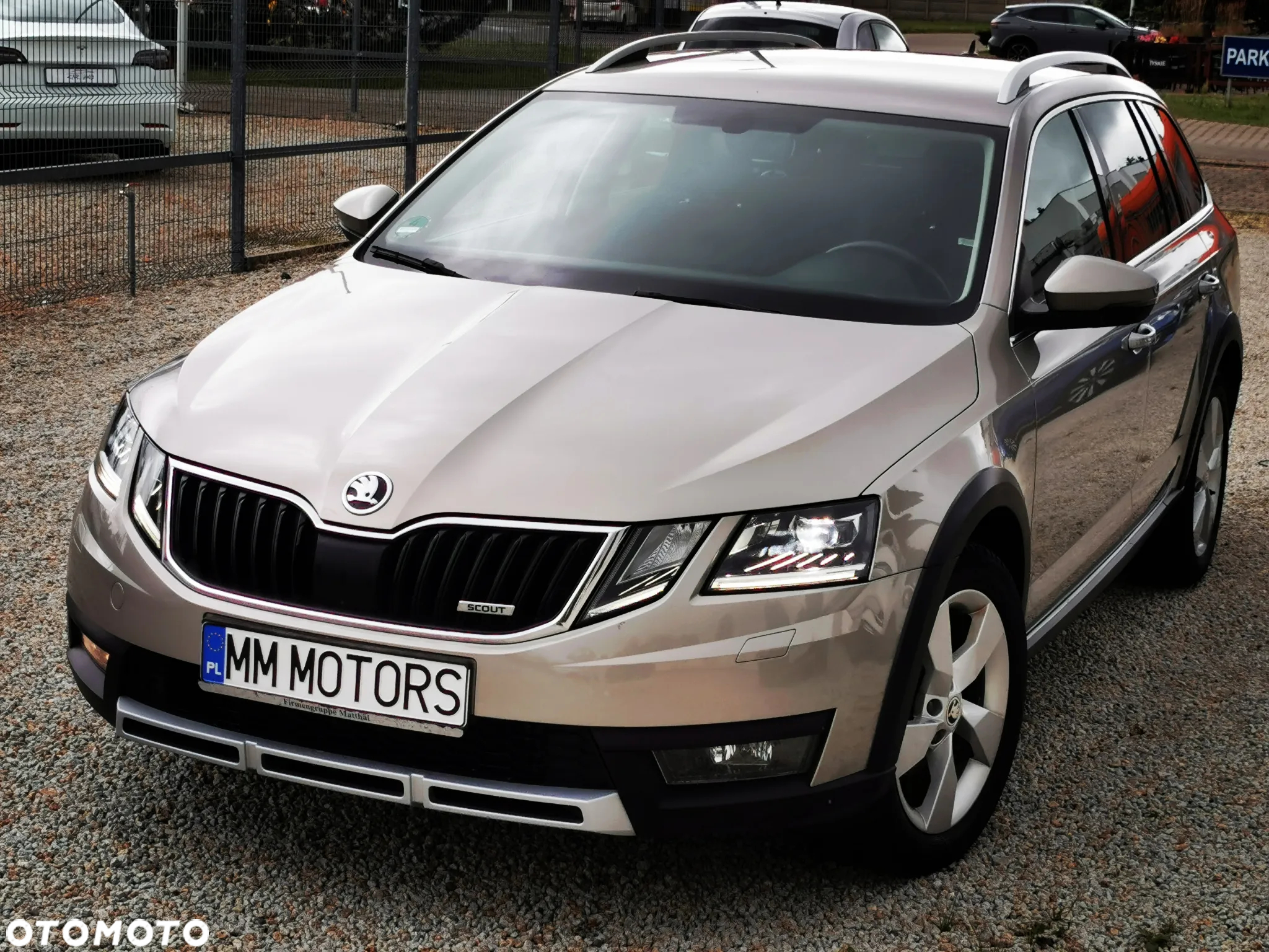 Skoda Octavia Combi 2.0 TDI 4x4 Scout - 2