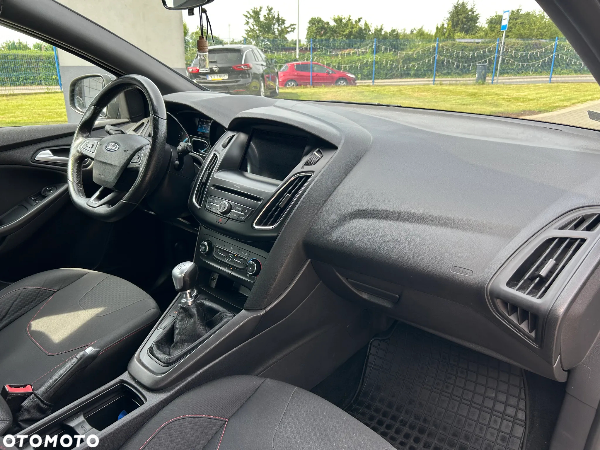 Ford Focus 1.5 EcoBoost ST-Line Red ASS - 13