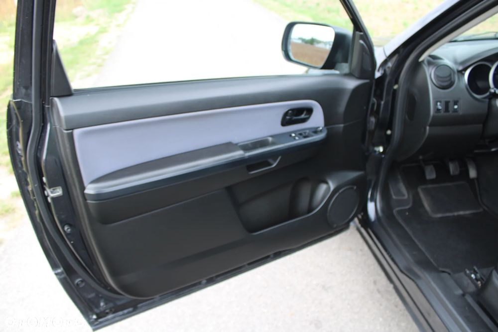 Suzuki Grand Vitara - 20