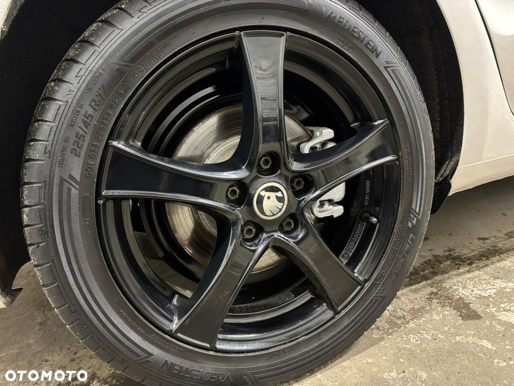 Skoda Superb 2.0 TDI Exclusive - 8